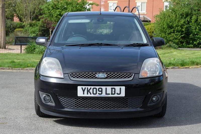 Used Ford Fiesta Zetec 2009 Black Hatchback