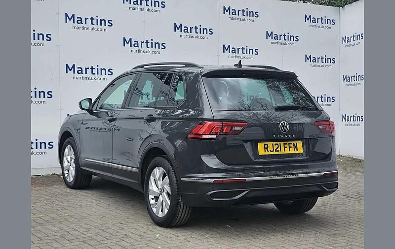 Used VW Tiguan Life 147 HP (108 kW) 2021 Grey SUV