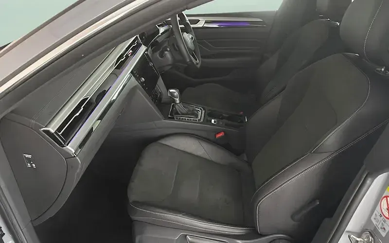 Used VW Arteon R-line 218 HP (160 kW) 2024 Estate