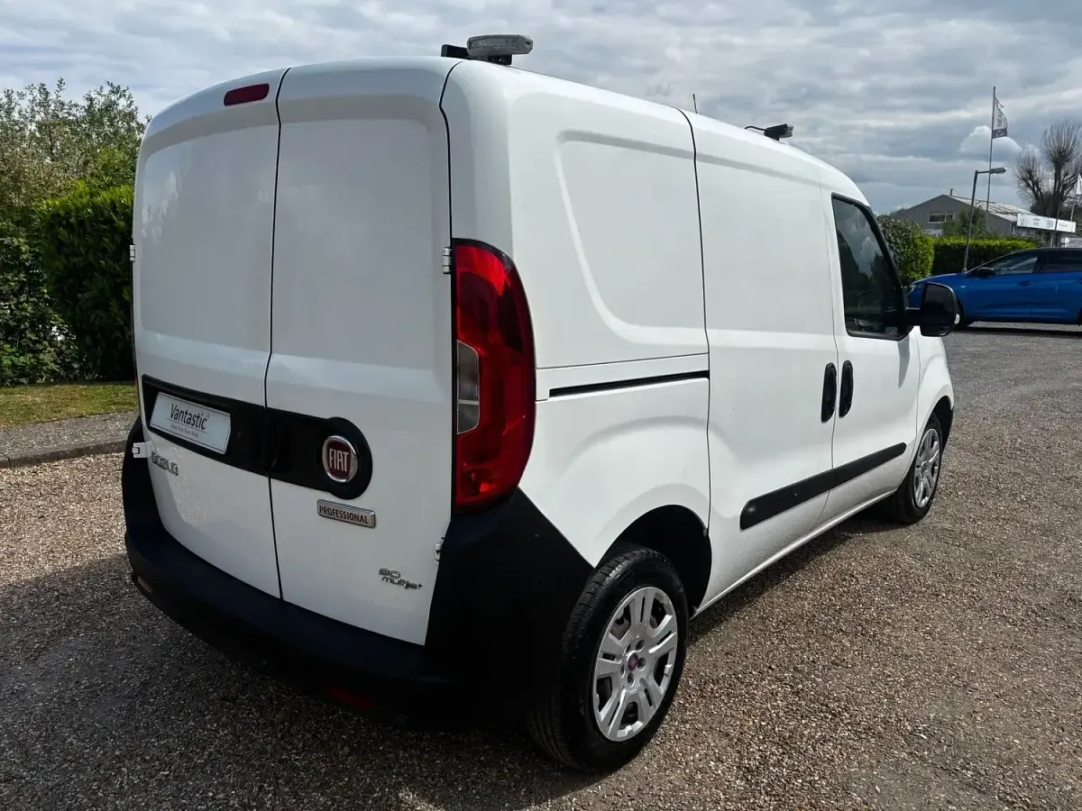 Used Fiat Doblò 2016 White MPV