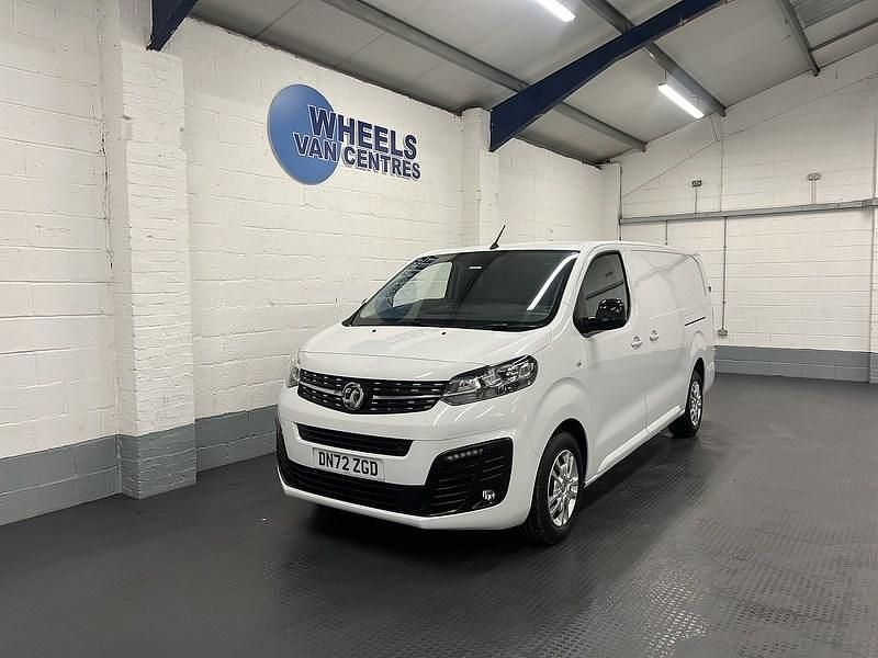 Used Vauxhall Vivaro Sportive 100 HP (73 kW) 2023 White MPV