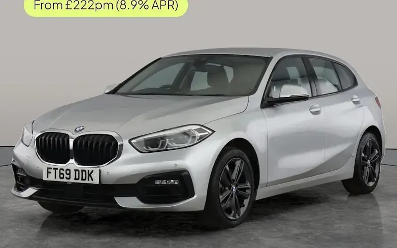 Used BMW 118 Sport Line 140 HP (102 kW) 2020 Hatchback