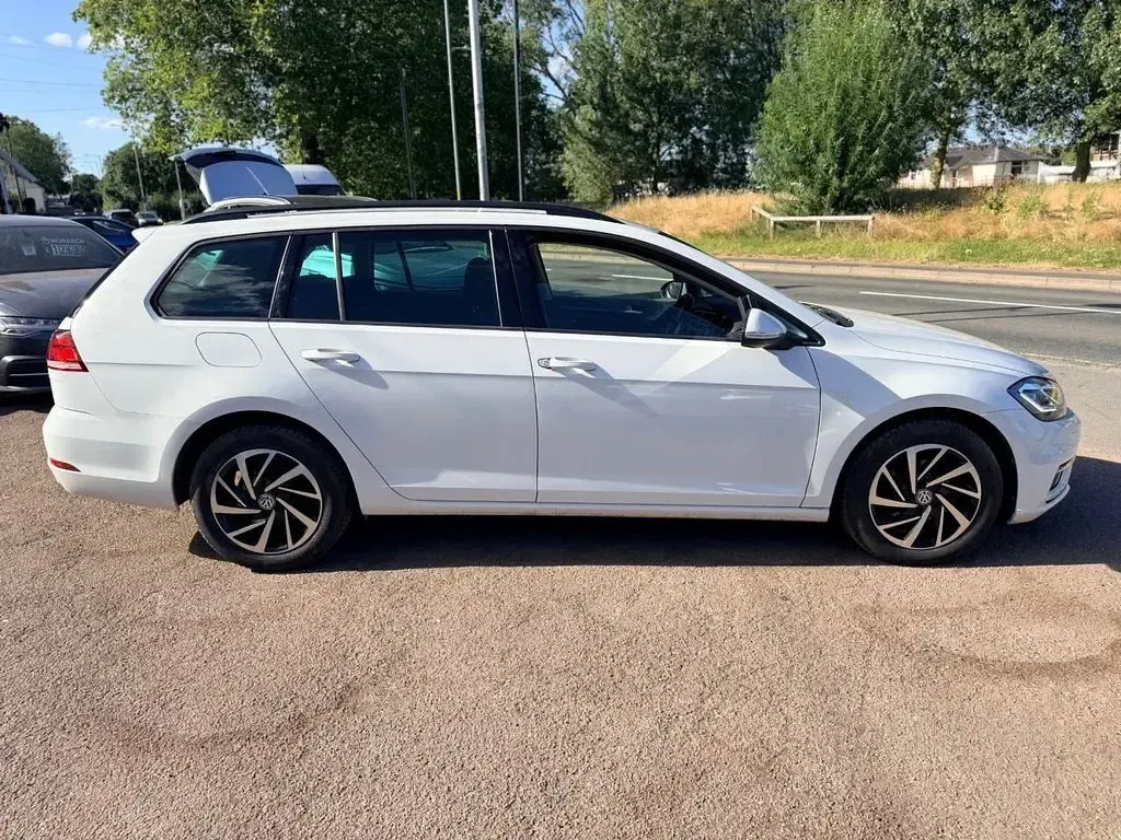 Used VW Golf VII Edition 150 HP (110 kW) 2020 White Estate