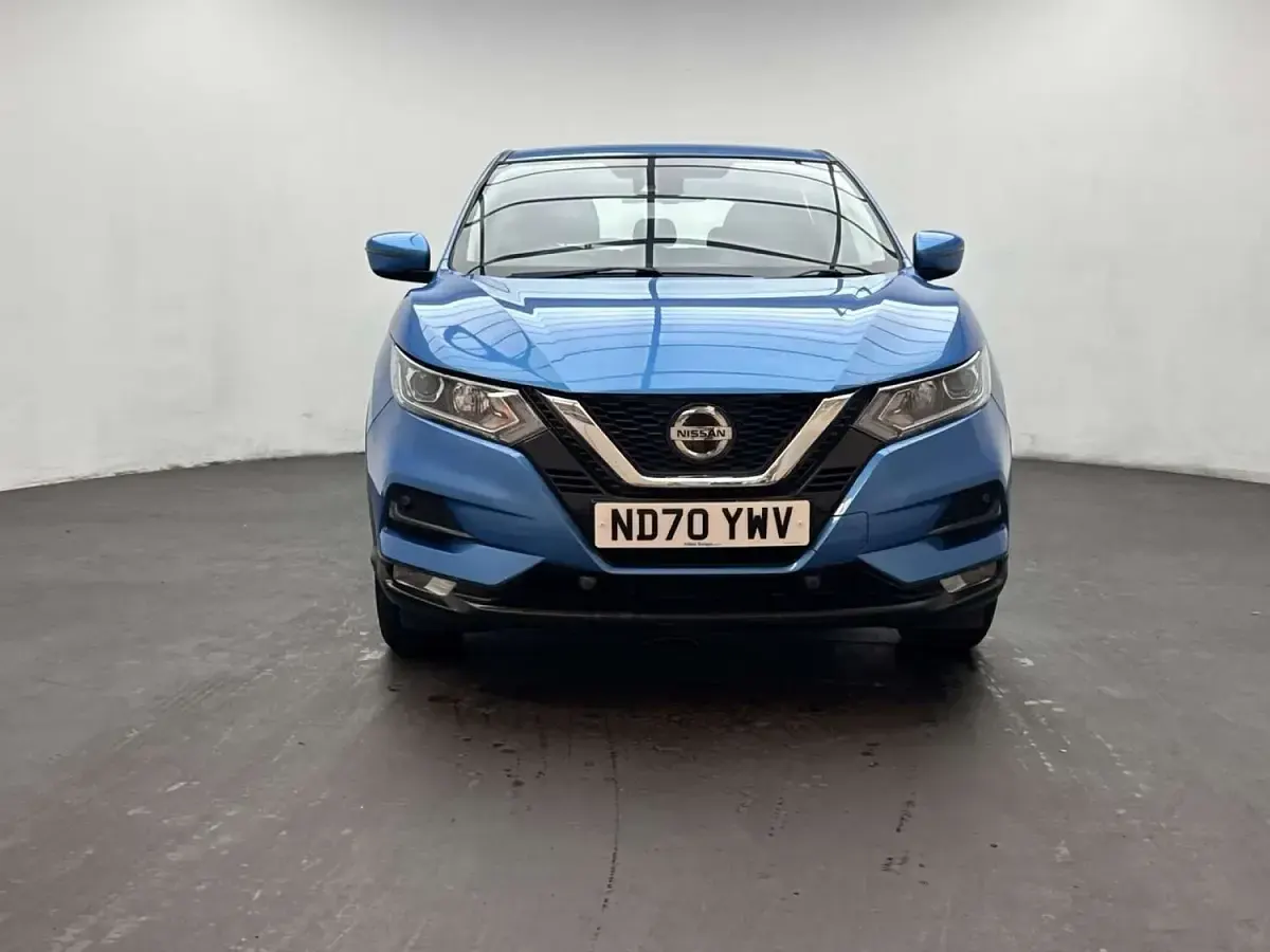 Used Nissan Qashqai Acenta Premium 2021 Blue SUV