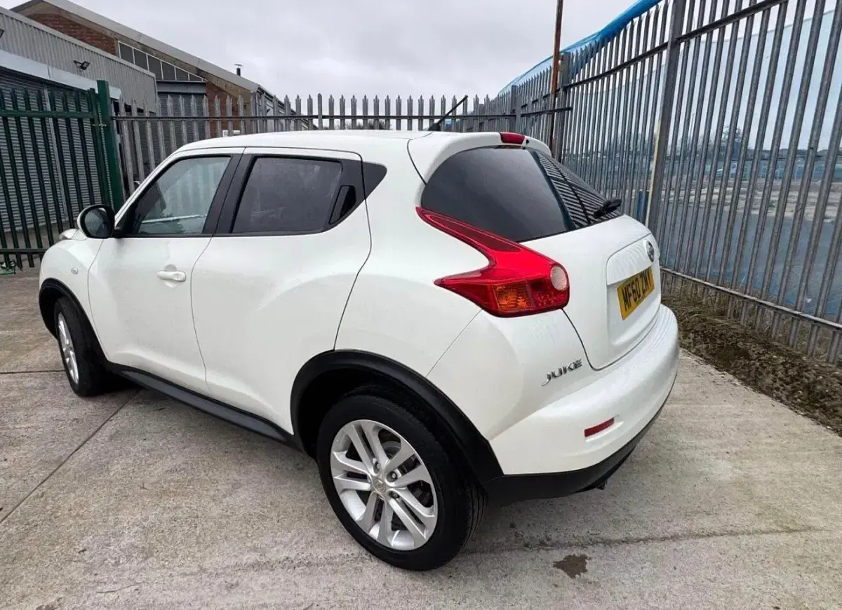 Used Nissan Juke Acenta 115 HP (84 kW) 2010 White SUV