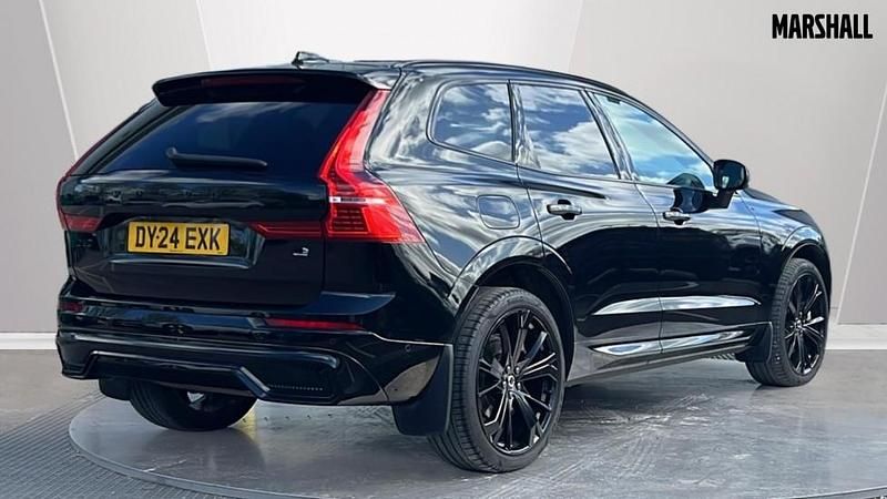 Usado Volvo XC60 Plus 350 HP (257 kW) 2024 Preto SUV