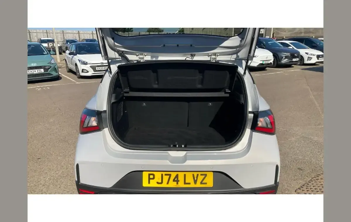 Used Hyundai i20 N Line 101 HP (74 kW) 2024 Grey Hatchback