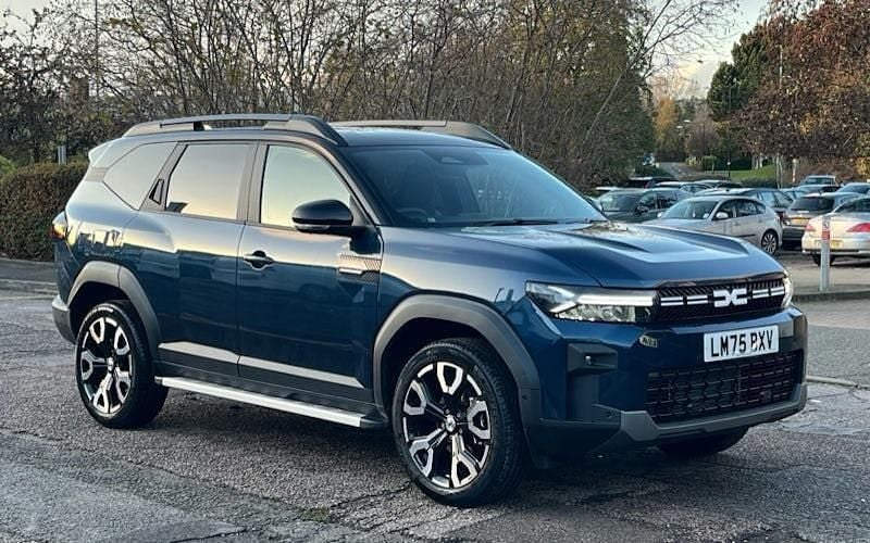 New 2025 Dacia Bigster Journey SUV | £29,120 (Fair price) - Image 1/4