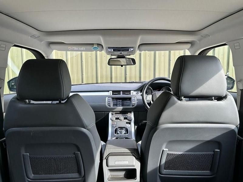 Used Land Rover Range Rover evoque Dynamic 190 HP (139 kW) 2015 Blue SUV