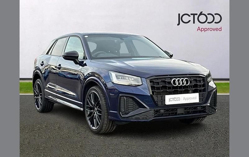 Used Audi Q2 Black Edition 148 HP (108 kW) 2022 Blue SUV