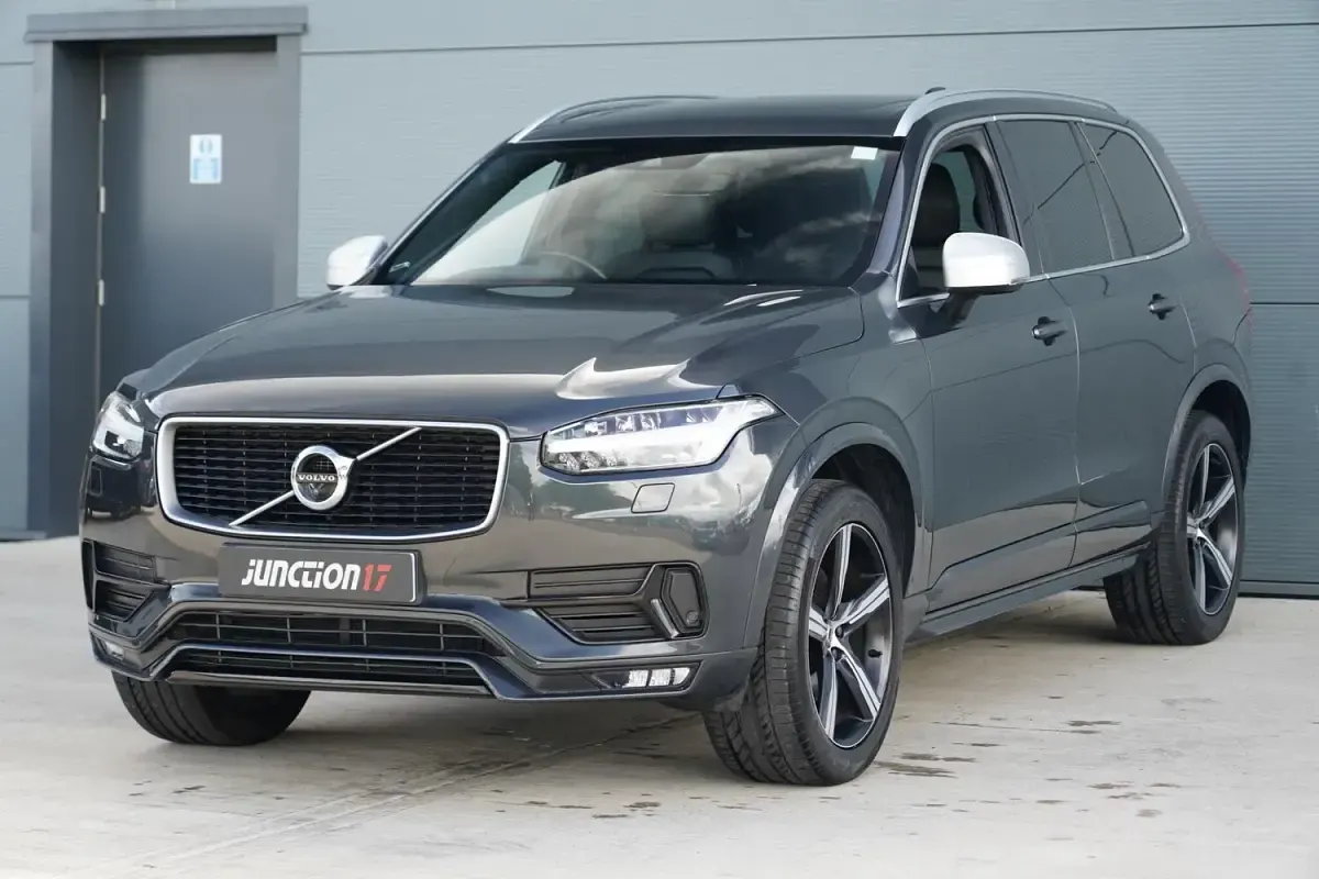 Used Volvo XC90 R-Design 235 HP (172 kW) 2016 Grey SUV