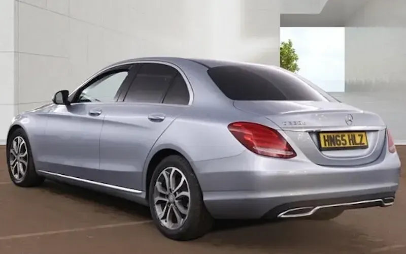 Used Mercedes C220 170 HP (125 kW) 2018 Sedan
