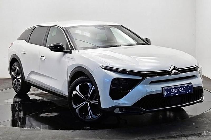 Used 2023 Citroën C5 X PureTech Estate | £18,990 (Fair price) - Image 1/1