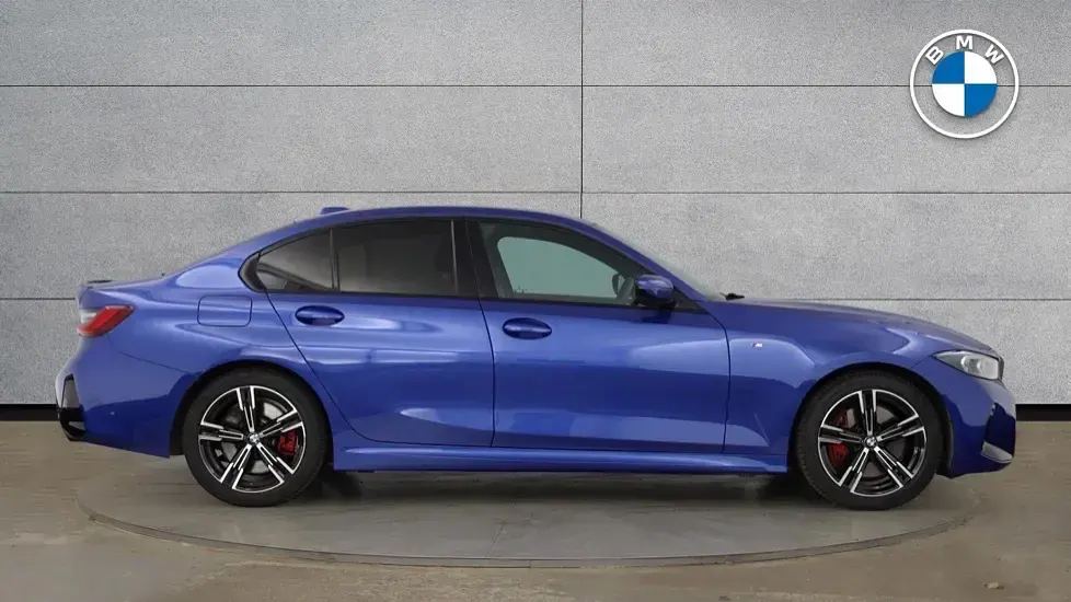 Used BMW 320 M Sport 181 HP (133 kW) 2025 Blue Sedan