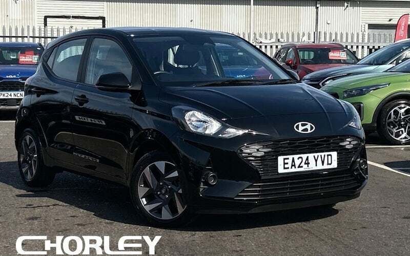 Black Used 2024 Hyundai i10 Advanced Hatchback | £14,328 (Fair price) - Image 1/4
