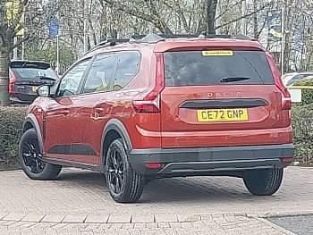 Used Dacia Jogger Extreme 109 HP (80 kW) 2022 Brown MPV
