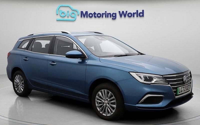 Blue Used 2022 MG MG5 EV Exclusive Estate | £12,000 (Fair price) - Image 1/4
