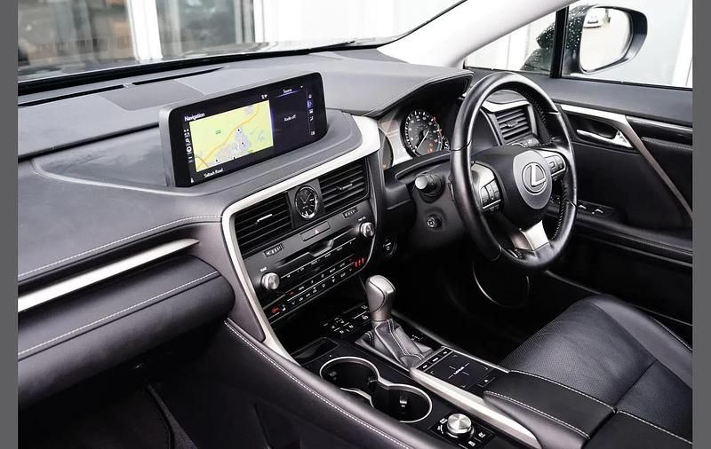 Used Lexus RX450h 308 HP (226 kW) 2022 Black SUV