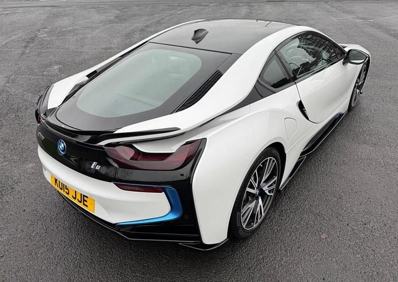 Used BMW i8 Exclusive 2015 White Coupe