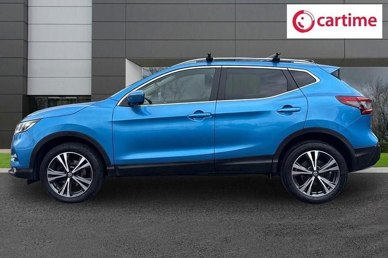 Used Nissan Qashqai N-Connecta 110 HP (80 kW) 2017 Blue SUV