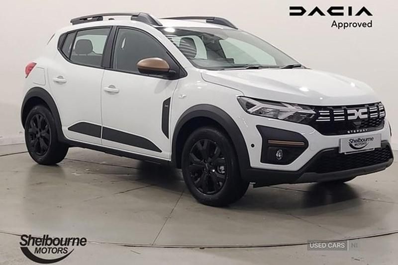 New 2025 Dacia Sandero Extreme | £16,295 (Super price) - Image 1/1