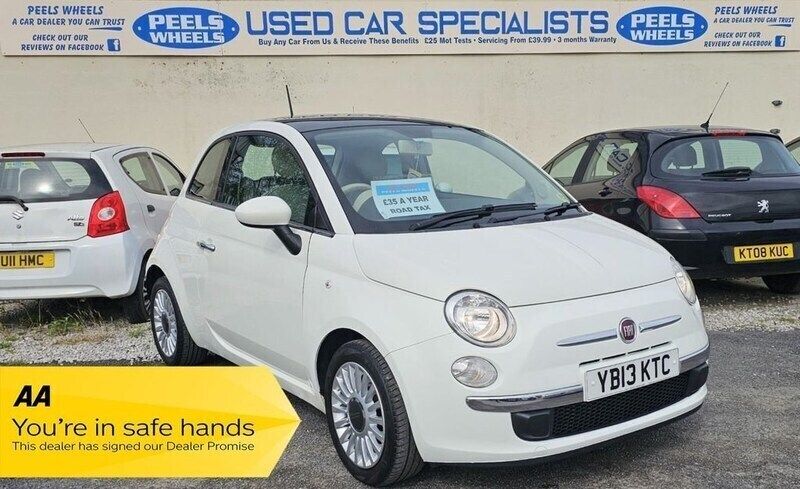 White Used 2013 Fiat 500 Lounge Hatchback | £2,975 (Fair price) - Image 1/4