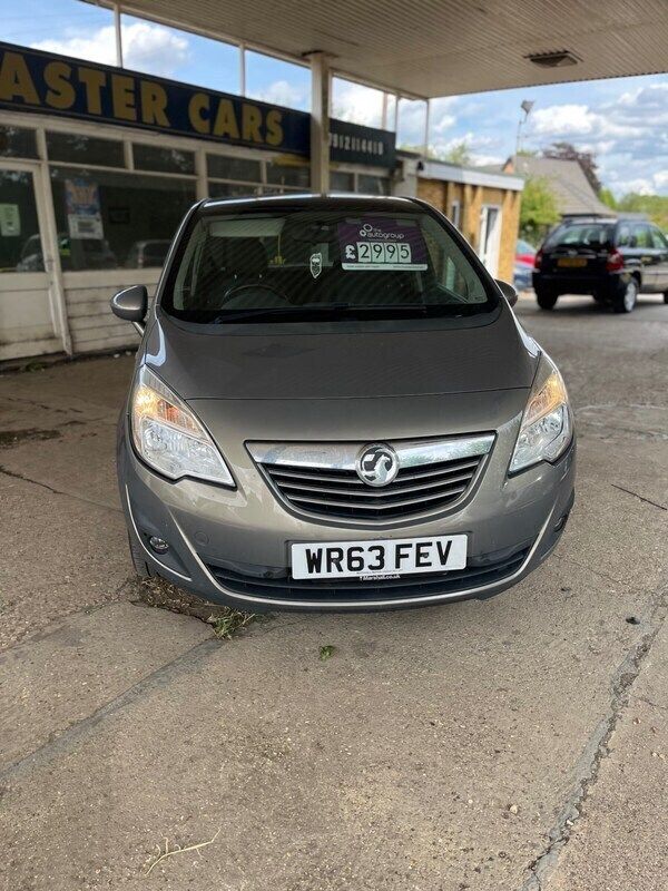 Used Vauxhall Meriva 2013 Brown MPV