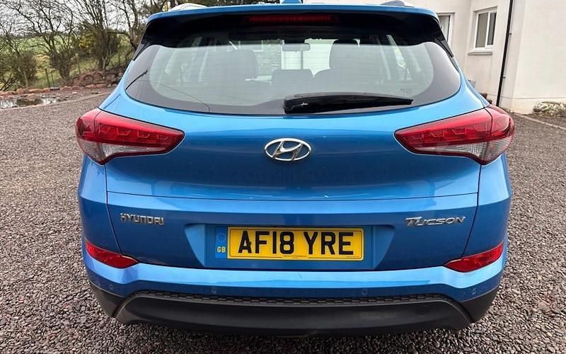 Used Hyundai Tucson SE 141 HP (103 kW) 2018 Blue SUV