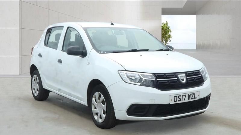 Used Dacia Sandero Ambiance 2017 White Hatchback