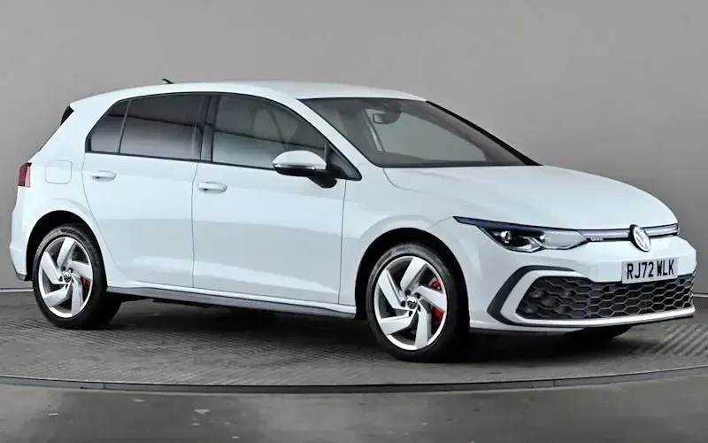 Usado VW Golf VIII GTE 245 HP (180 kW) 2024 Citadino
