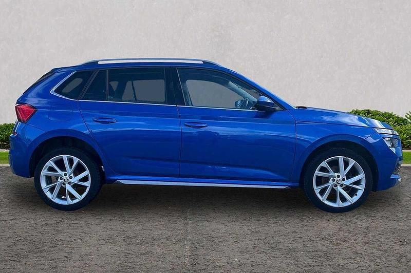 Used Skoda 110 R SE L Executive 81 HP (59 kW) 2022 Race blue metallic Estate