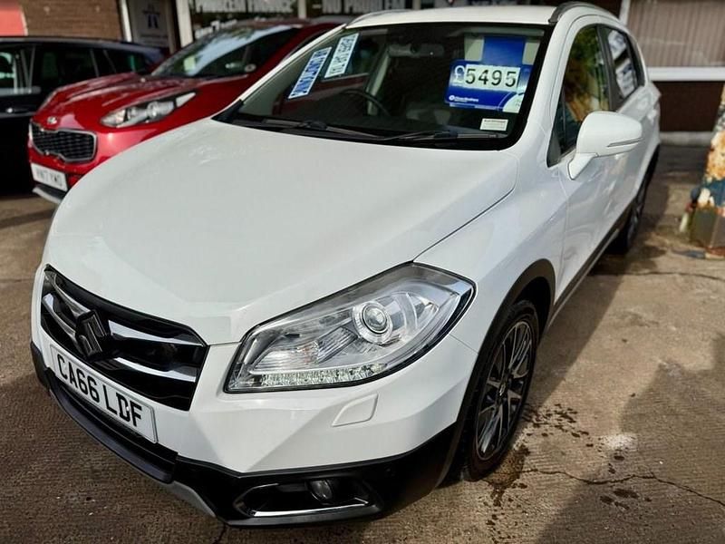 Used Suzuki SX4 SZ-T 120 HP (88 kW) 2016 White SUV