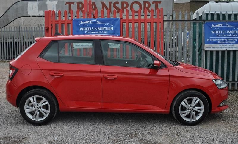 Used Skoda Fabia SE 75 HP (55 kW) 2018 Red Hatchback