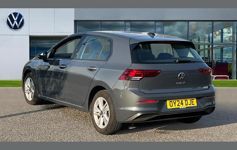 Used VW Golf VIII Life 147 HP (108 kW) 2024 Grey Hatchback