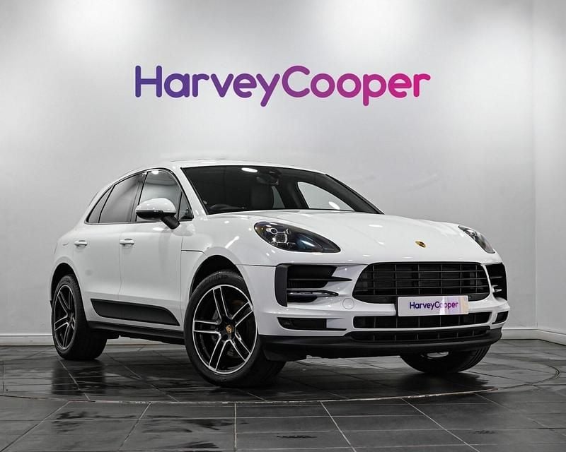 White Used 2019 Porsche Macan S SUV | £34,890 (A bit pricey) - Image 1/4