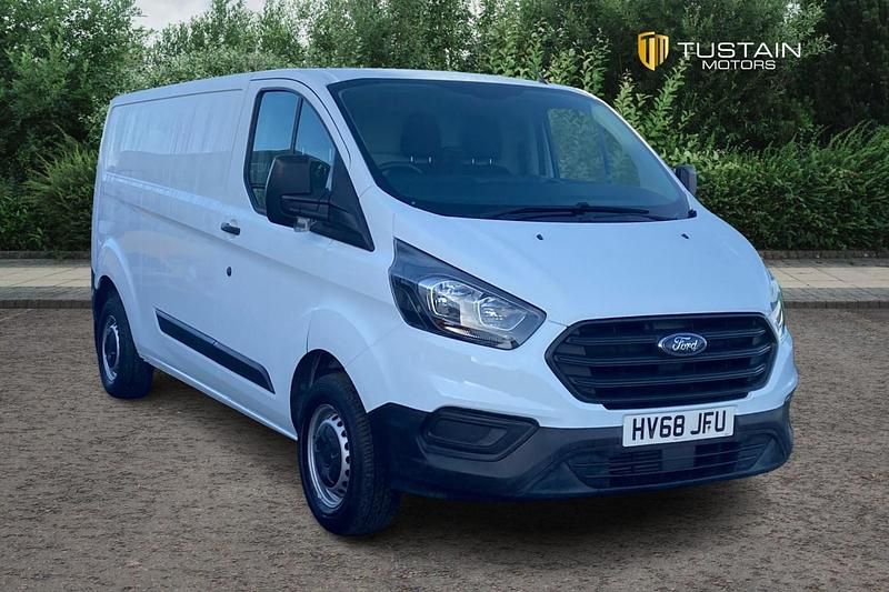 White Used 2018 Ford Transit Custom Van | £12,499 (A bit pricey) - Image 1/4