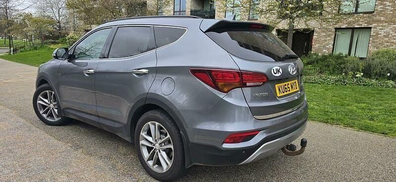 Used Hyundai Santa Fe Premium SE 2015 Silver SUV