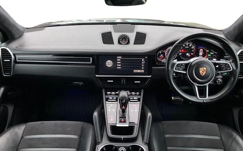 Used Porsche Cayenne GTS 460 HP (338 kW) 2022 Grey SUV