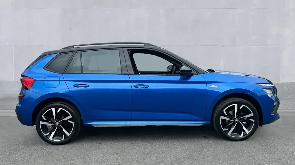 Used Skoda Kamiq Monte Carlo 150 HP (110 kW) 2026 Metallic  race blue SUV