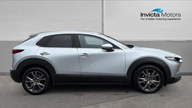Begagnad Mazda CX-30 Inclusive 186 HK (136 kW) 2022 Silver SUV