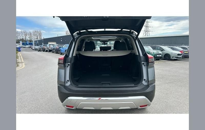 Nowe Nissan X-Trail Tekna 204 KM (150 kW) 2026 Szary SUV
