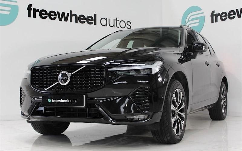 Second-hand Volvo XC60 Plus 250 CP (183 kW) 2023 Negru SUV