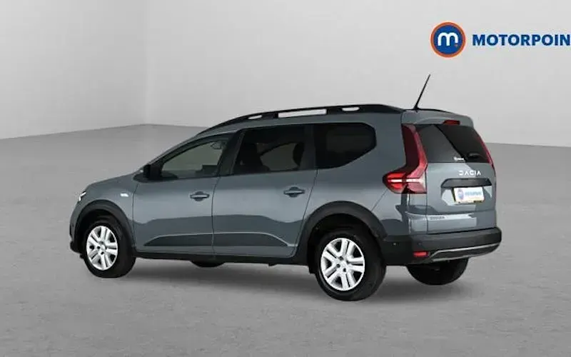 Used Dacia Jogger Expression 110 HP (80 kW) 2024 Grey MPV