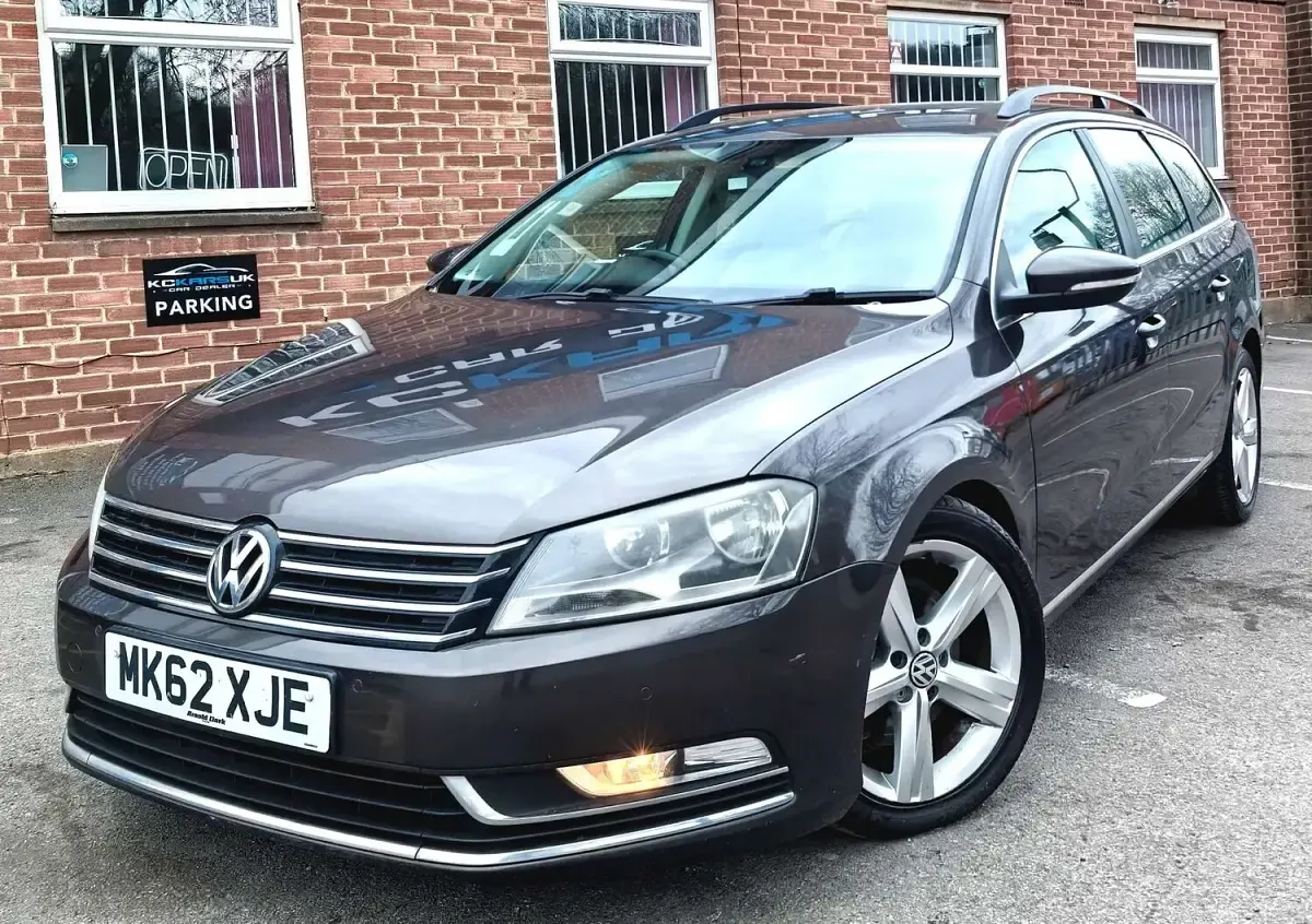 Used VW Passat SE 105 HP (77 kW) 2012 Brown Estate