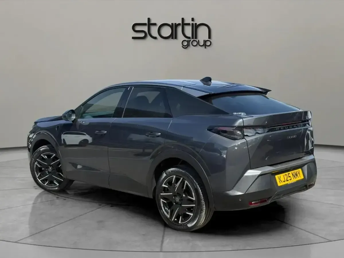 Used Peugeot 3008 GT 134 HP (98 kW) 2025 Grey SUV