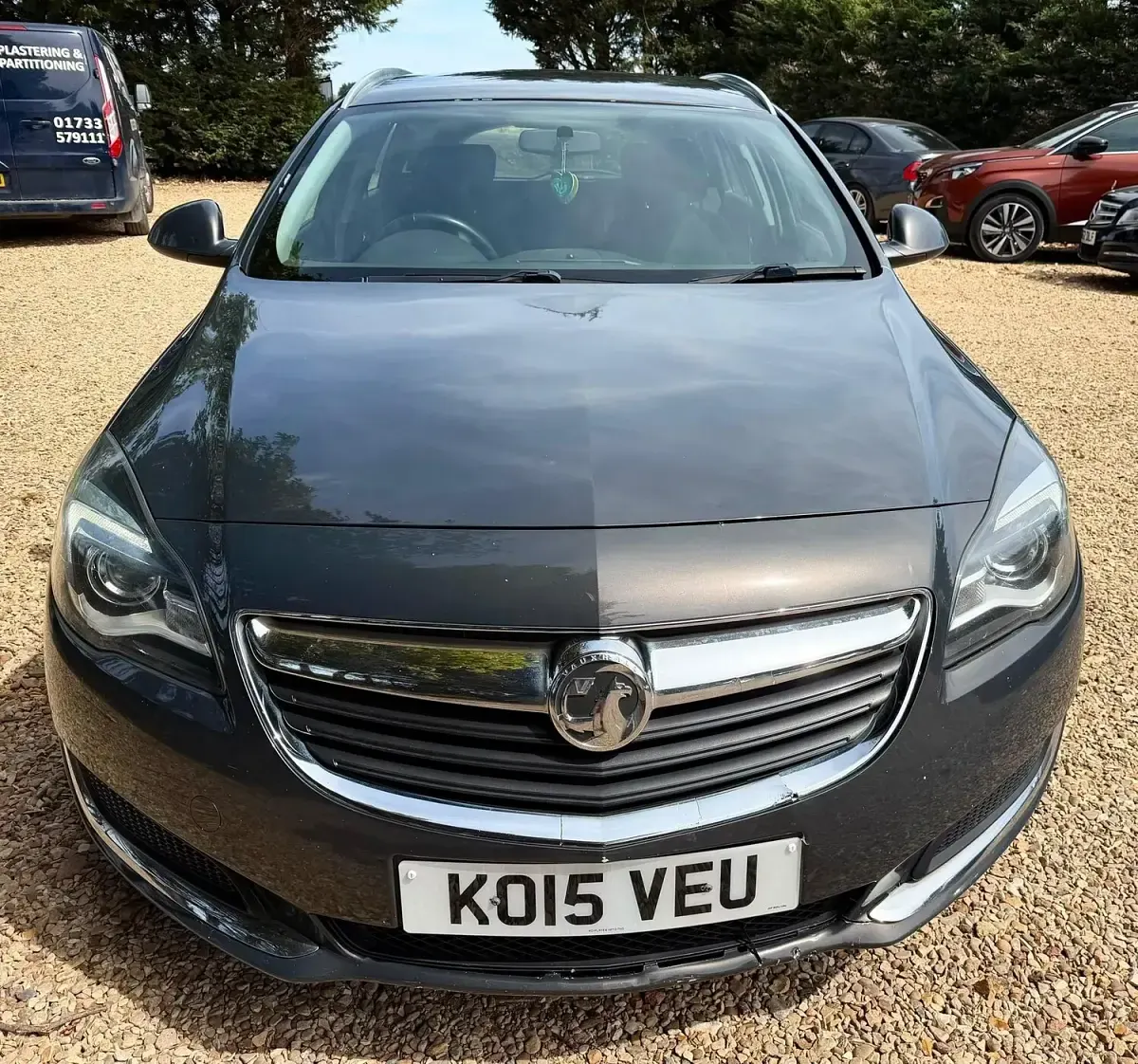 Used Vauxhall Insignia Design Edition 2015 Grey Estate