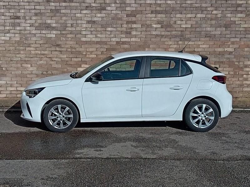 Used Vauxhall Corsa Design Edition 75 HP (55 kW) 2023 White Hatchback