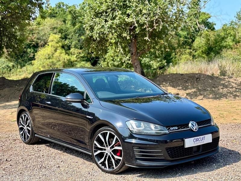 Black Used 2016 VW Golf VII GTD Hatchback | £8,999 (Fair price) - Image 1/4