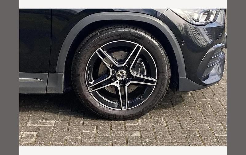 Used Mercedes GLA200 AMG Line Premium 163 HP (119 kW) 2023 Black SUV
