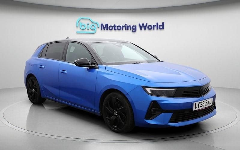 Used Vauxhall Astra 131 HP (96 kW) 2025 Hatchback